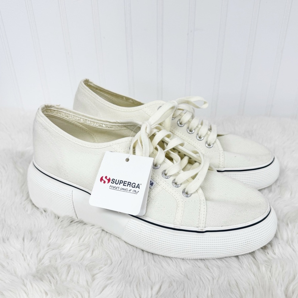 SUPERGA Canvas Platform Sneaker Size 8 Beige Cream Lace Up Clean Girl Scandi